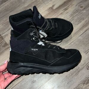 Jack Wolfskin boots